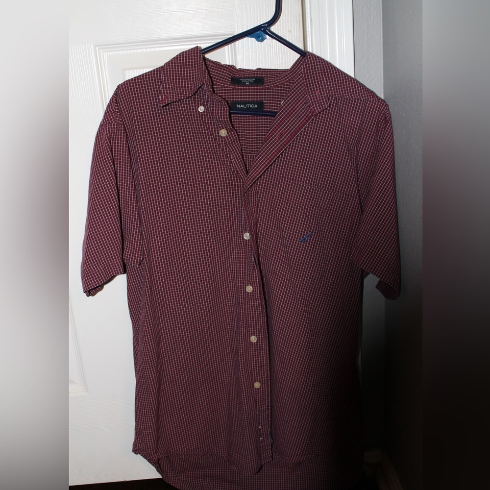 NAUTICA short sleeve button down